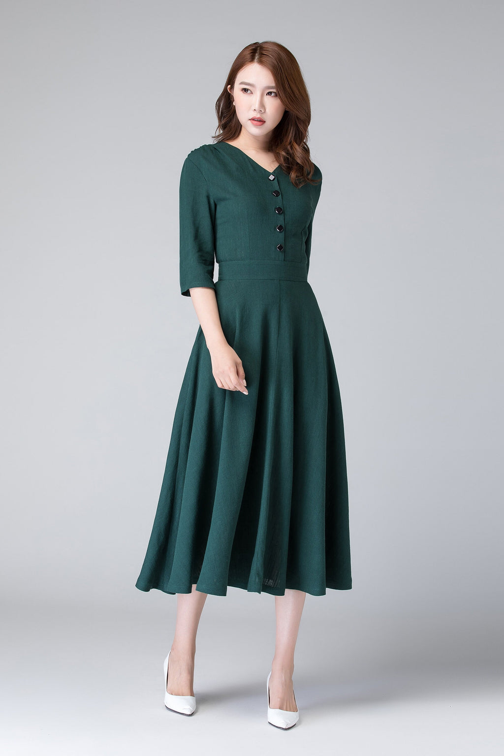 Nell Green Linen Button-Down Midi Dress — view 4
