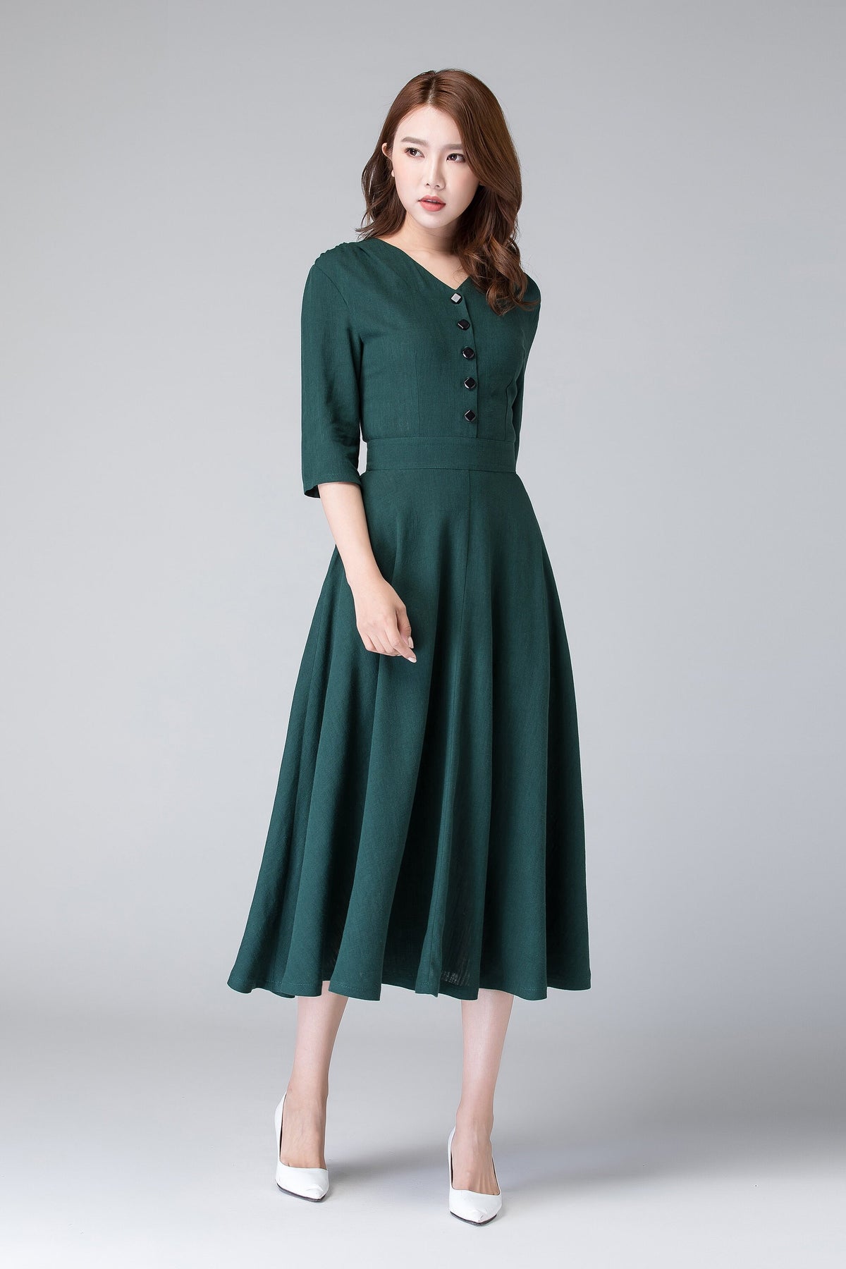 Nell Green Linen Button-Down Midi Dress — view 4