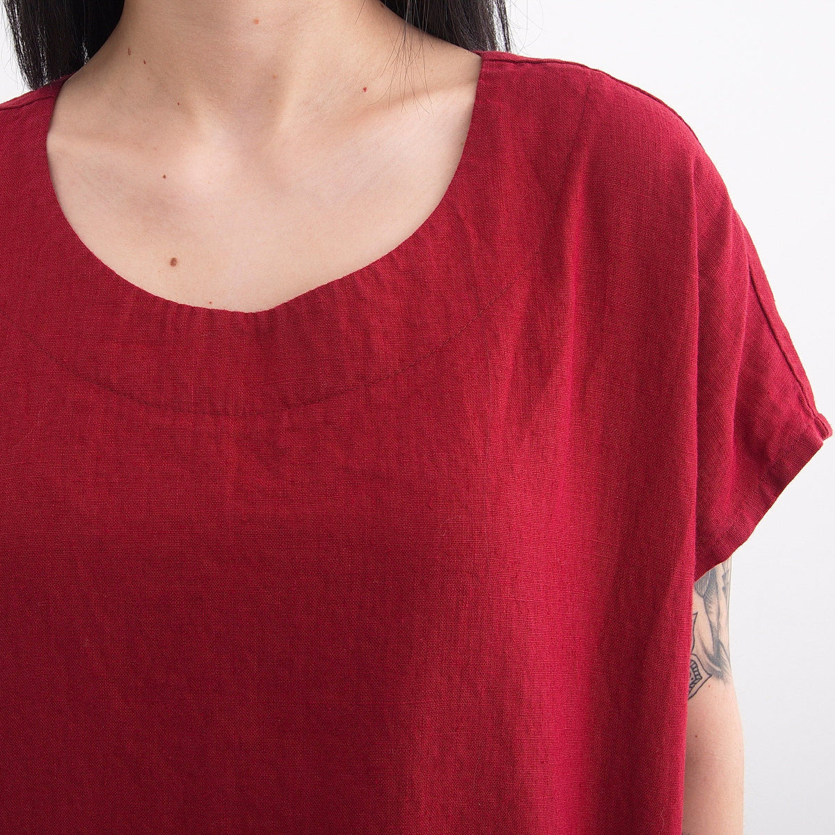 Zoe Burgundy Linen Tunic Dress — view 6