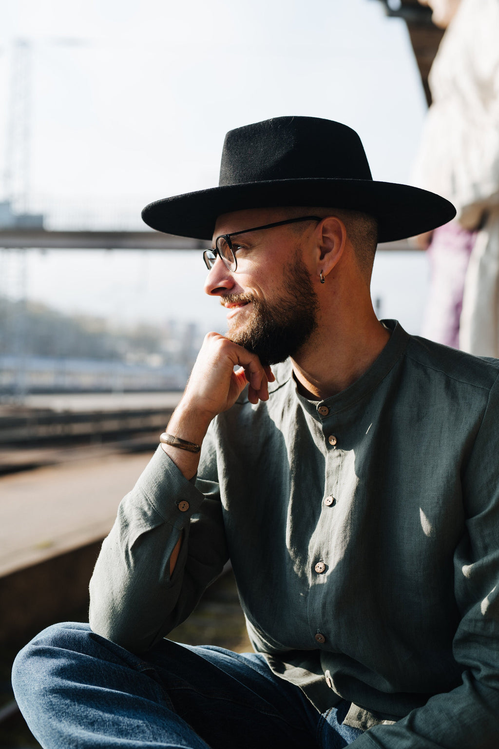 Dean Navy Linen Shirt — view 5