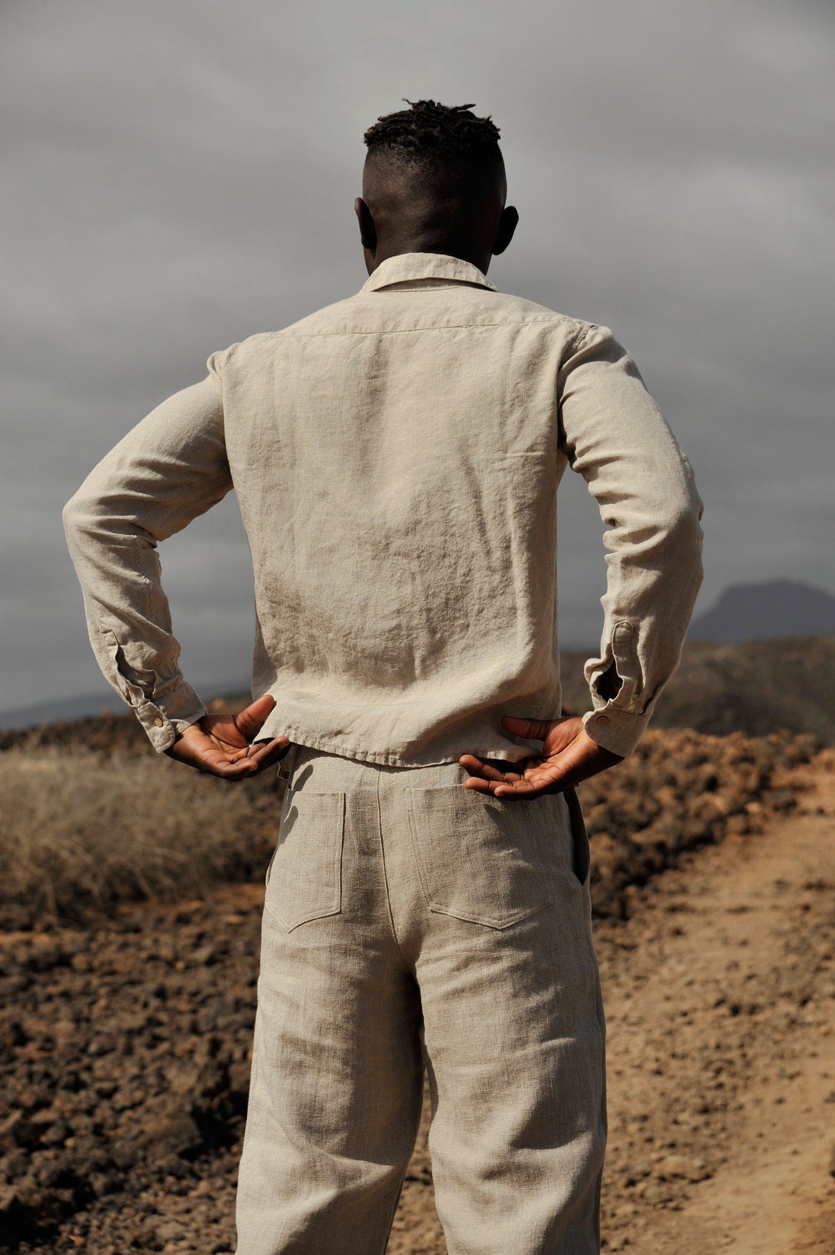 Tate Beige Linen Shirt — view 4