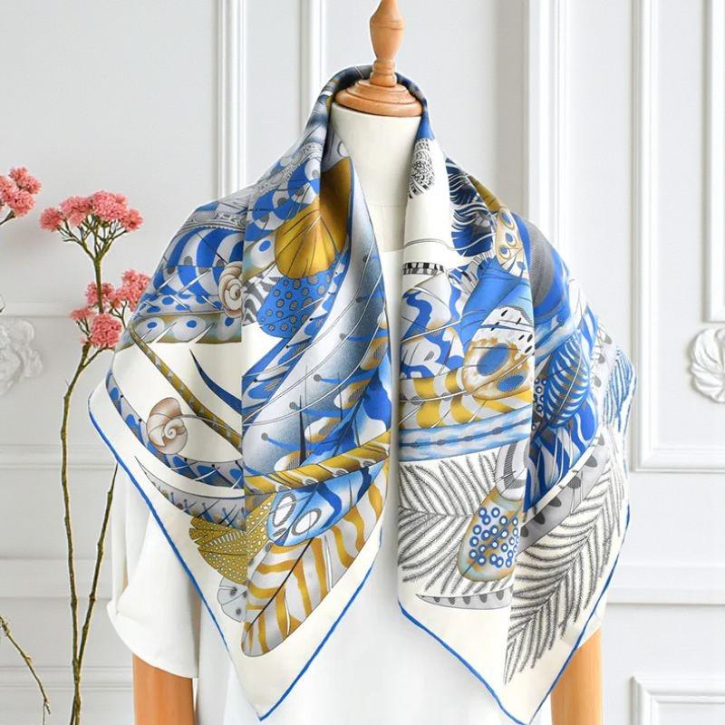 Coco Gray Scarf — Wakefield's